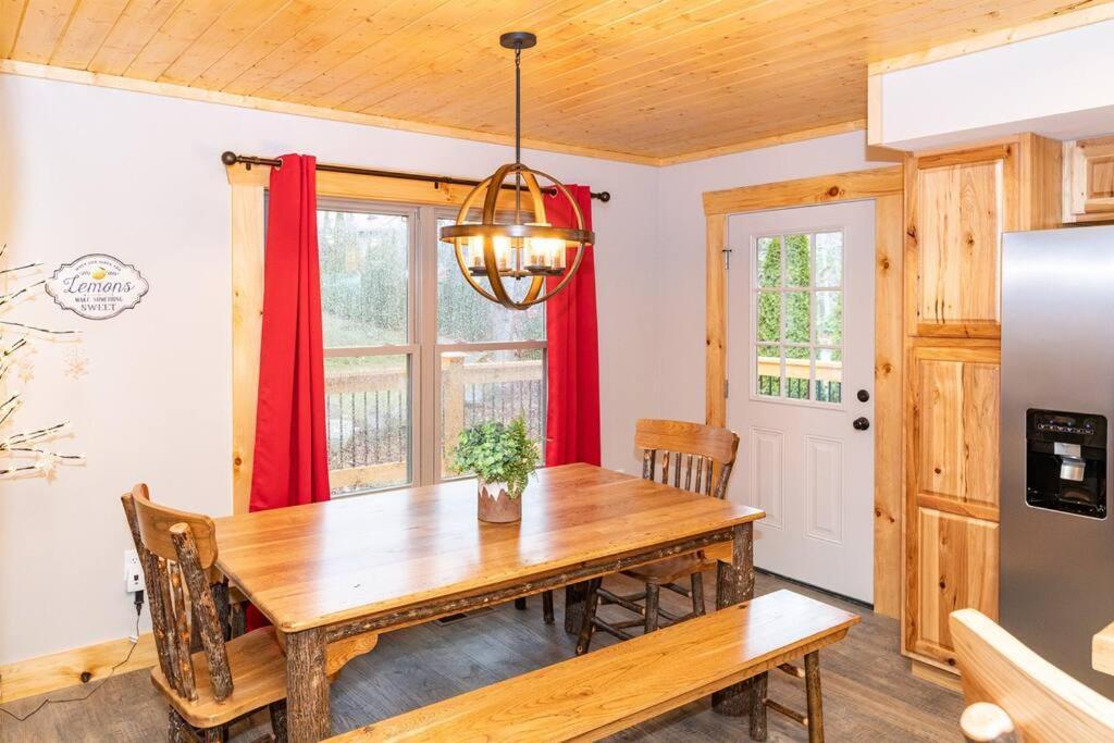 The Snow Owl Cabin Maggie Valley Eksteriør billede