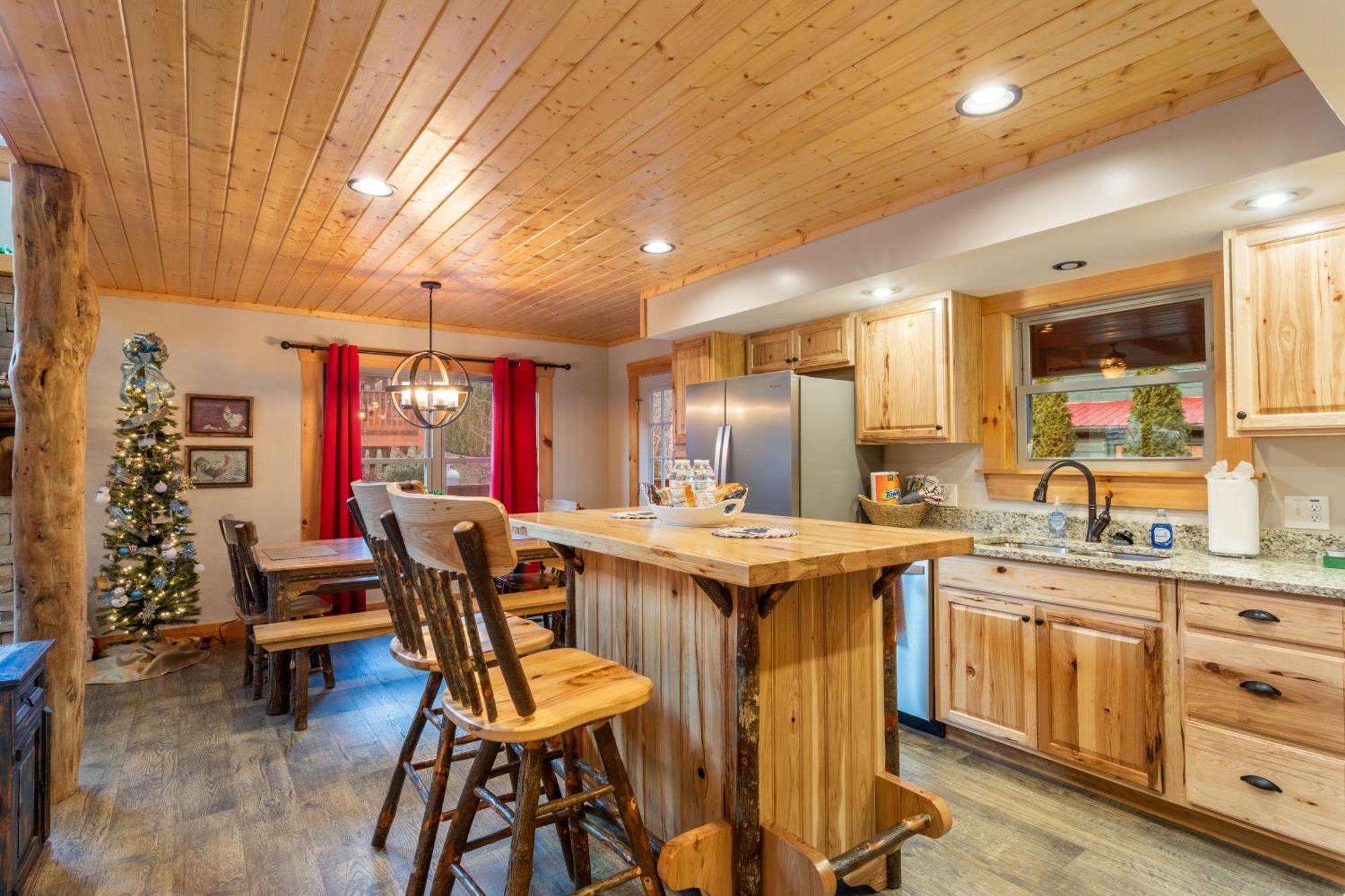 The Snow Owl Cabin Maggie Valley Eksteriør billede